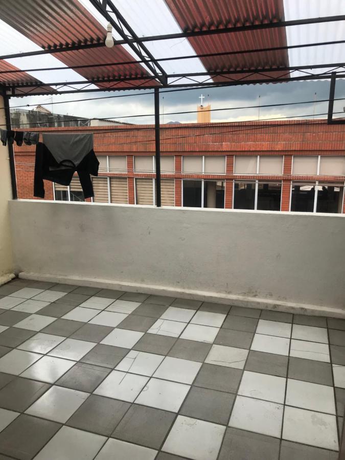 Albergue Camry Backpackers佳美背包客旅馆 Cuenca Exteriör bild