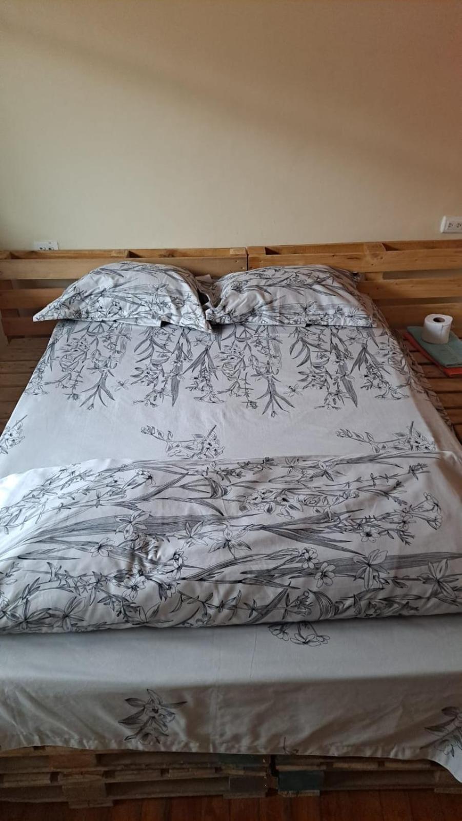 Albergue Camry Backpackers佳美背包客旅馆 Cuenca Exteriör bild