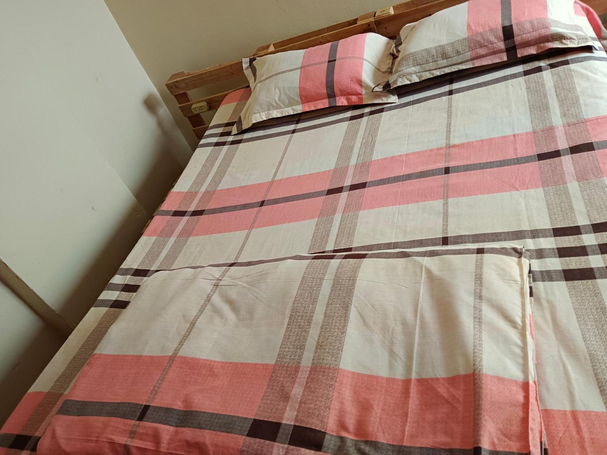 Albergue Camry Backpackers佳美背包客旅馆 Cuenca Exteriör bild