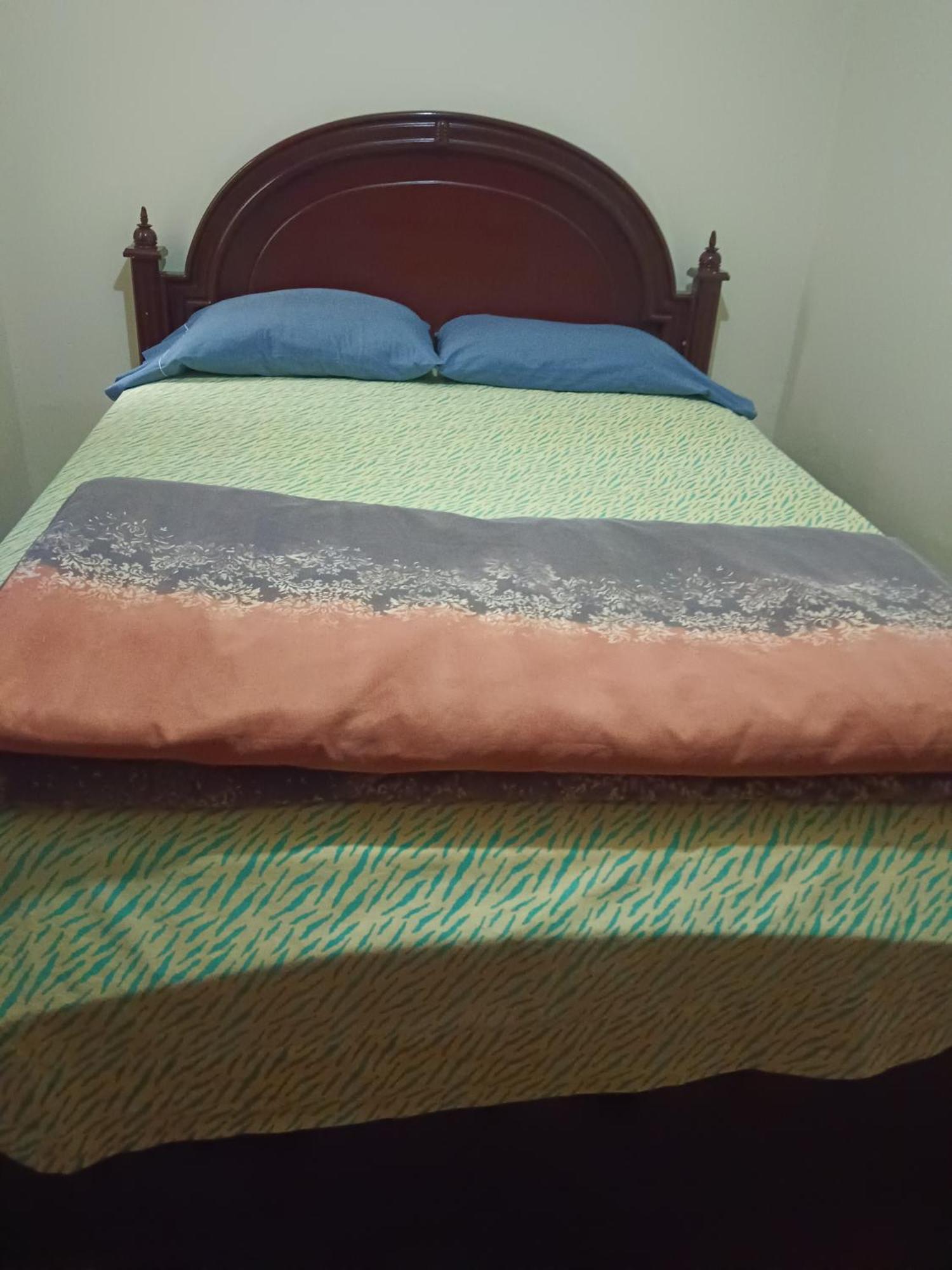 Albergue Camry Backpackers佳美背包客旅馆 Cuenca Exteriör bild